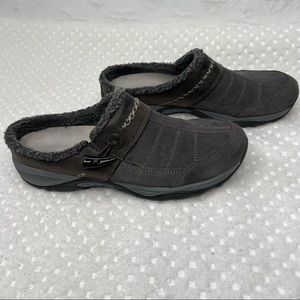 Easy Spirit Seefrost Womens Leather Slip On Mules.